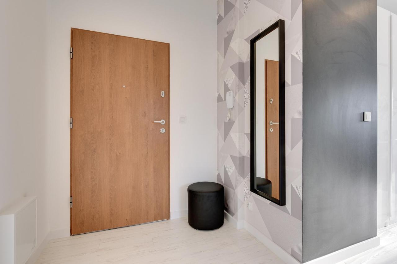 Nordbyhus Apartamenty Nowa Grobla กดัญสก์ ภายนอก รูปภาพ