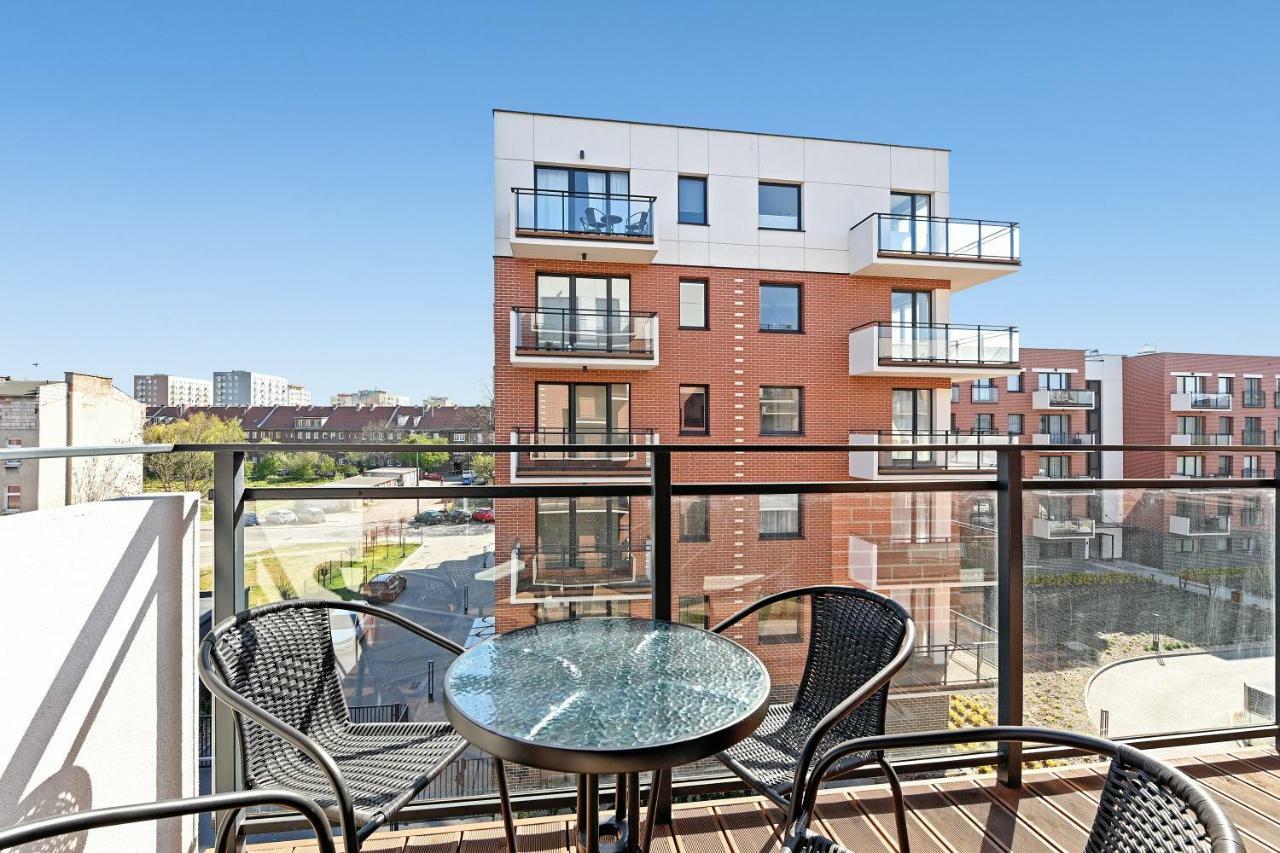 Nordbyhus Apartamenty Nowa Grobla กดัญสก์ ภายนอก รูปภาพ